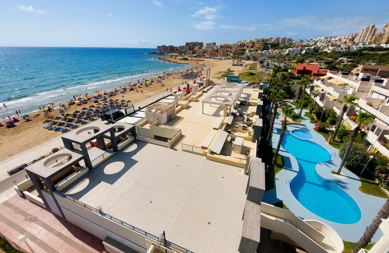 Resale - Apartment / flat - Torrevieja - La Mata