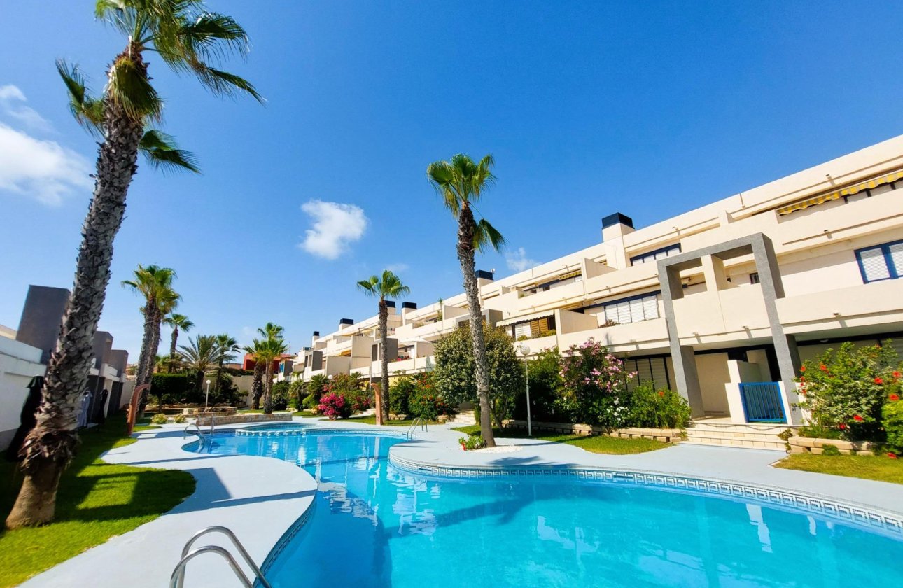 Resale - Apartment / flat - Torrevieja - La Mata