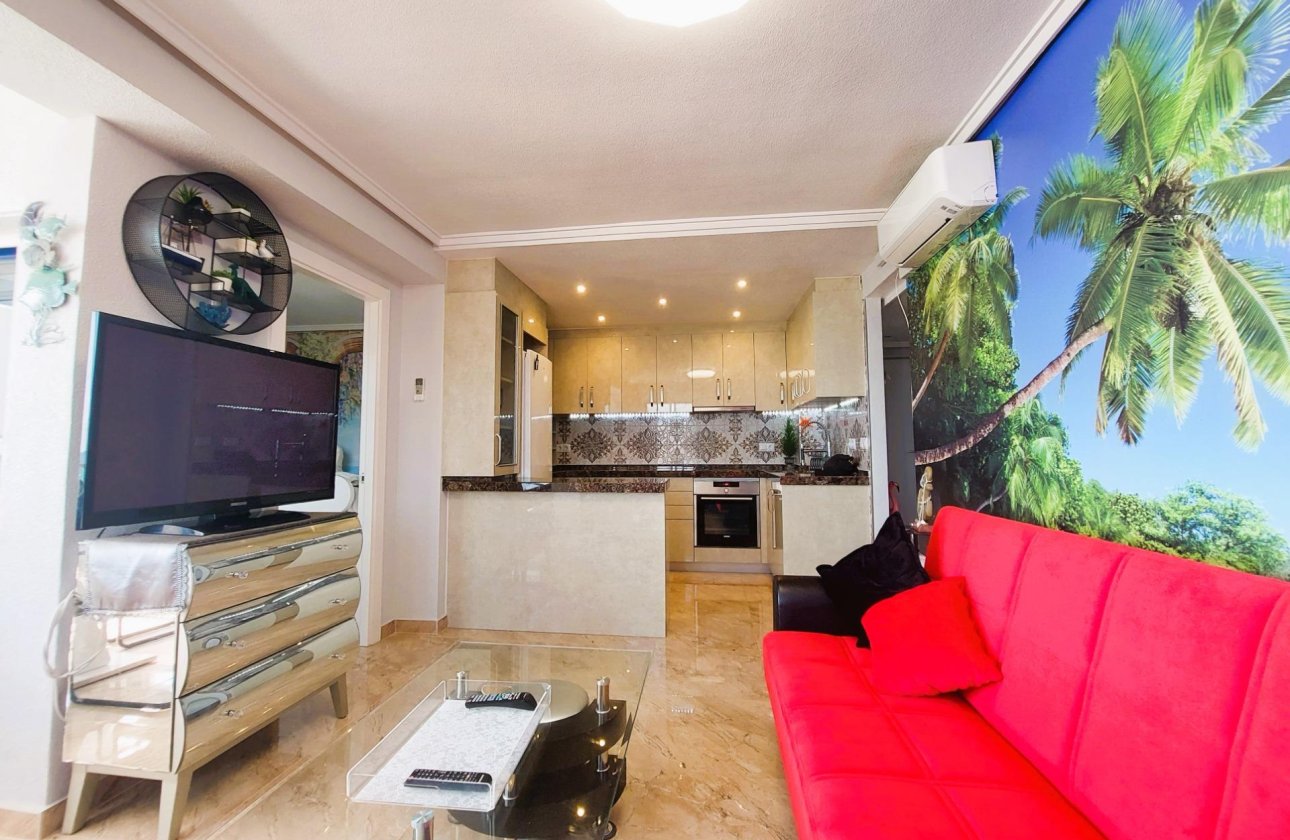 Resale - Apartment / flat - Torrevieja - La Mata