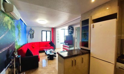 Resale - Apartment / flat - Torrevieja - La Mata