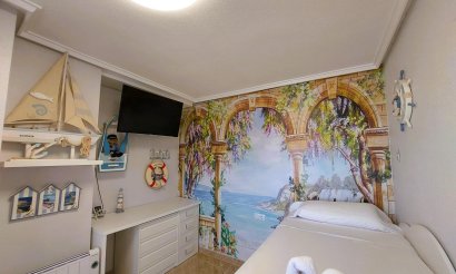 Resale - Apartment / flat - Torrevieja - La Mata