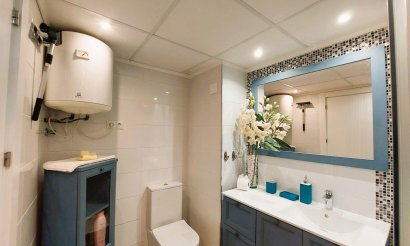 Resale - Apartment / flat - Torrevieja - La Mata