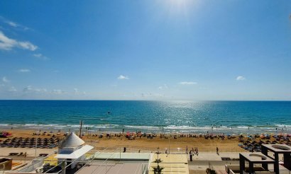 Resale - Apartment / flat - Torrevieja - La Mata