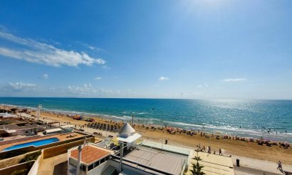 Resale - Apartment / flat - Torrevieja - La Mata