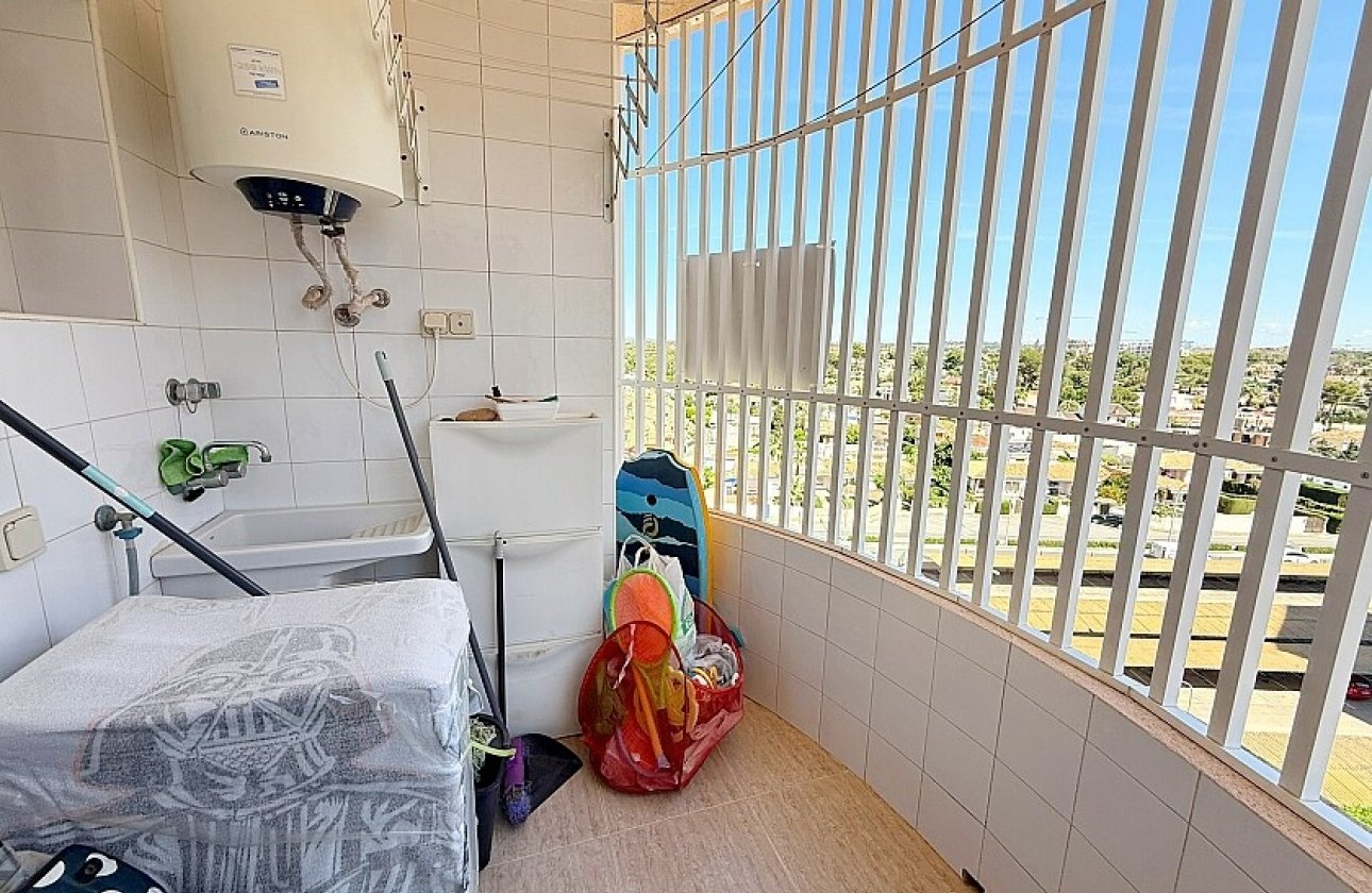 Resale - Apartment / flat - Orihuela Costa - Dehesa de campoamor