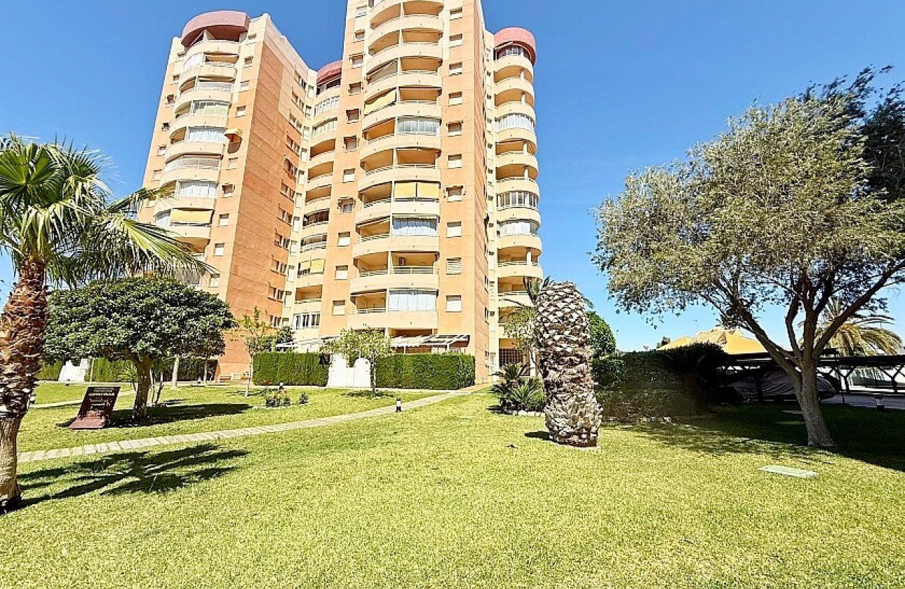 Resale - Apartment / flat - Orihuela Costa - Dehesa de campoamor