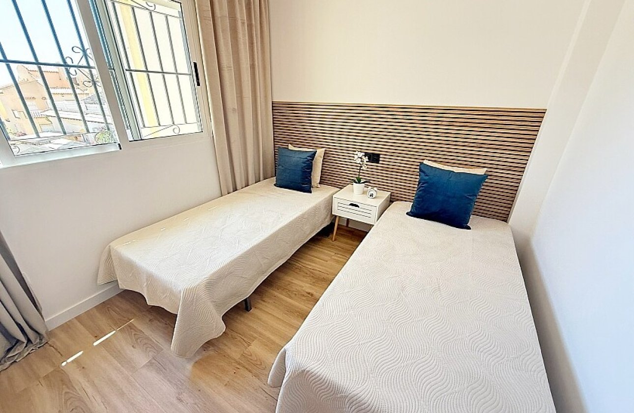 Resale - Townhouse - Orihuela Costa - Los Altos