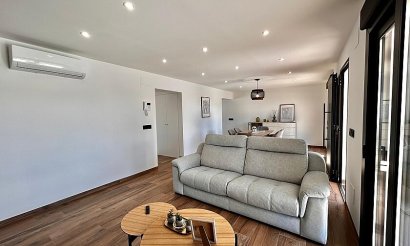 Resale - Villa - Torrevieja - Los Balcones