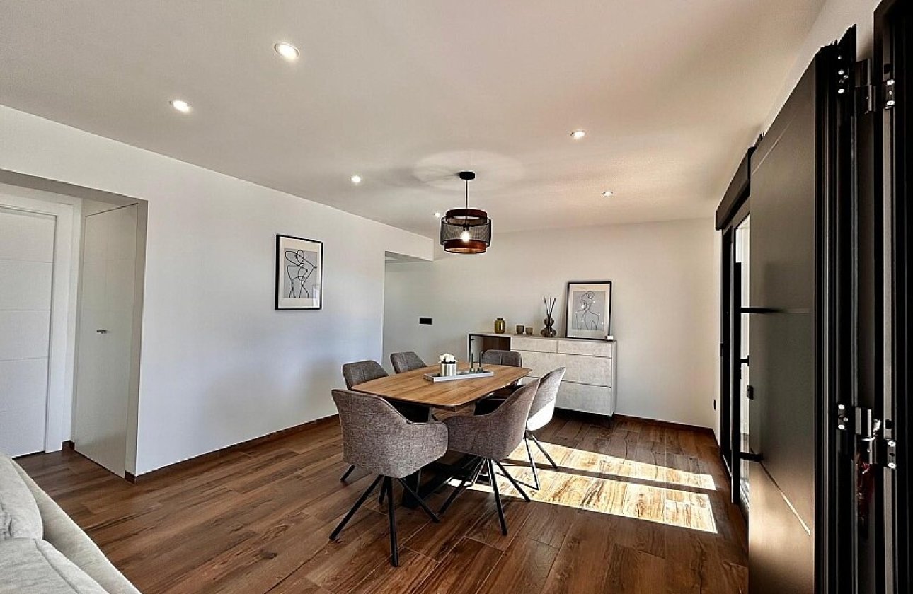 Resale - Villa - Torrevieja - Los Balcones