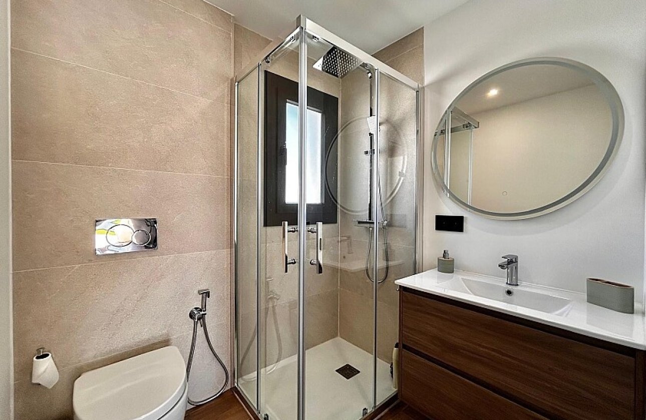 Resale - Villa - Torrevieja - Los Balcones