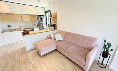 Resale - Villa - Orihuela Costa - La Zenia