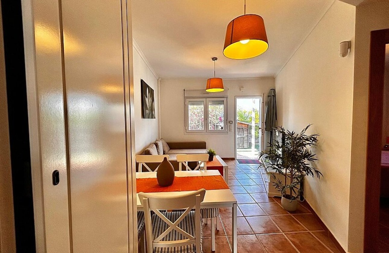 Resale - Townhouse - Mil Palmeras