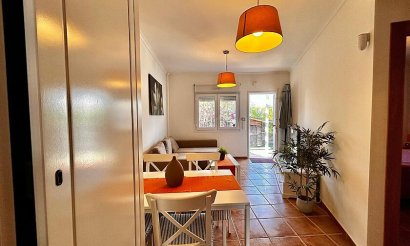 Resale - Townhouse - Mil Palmeras