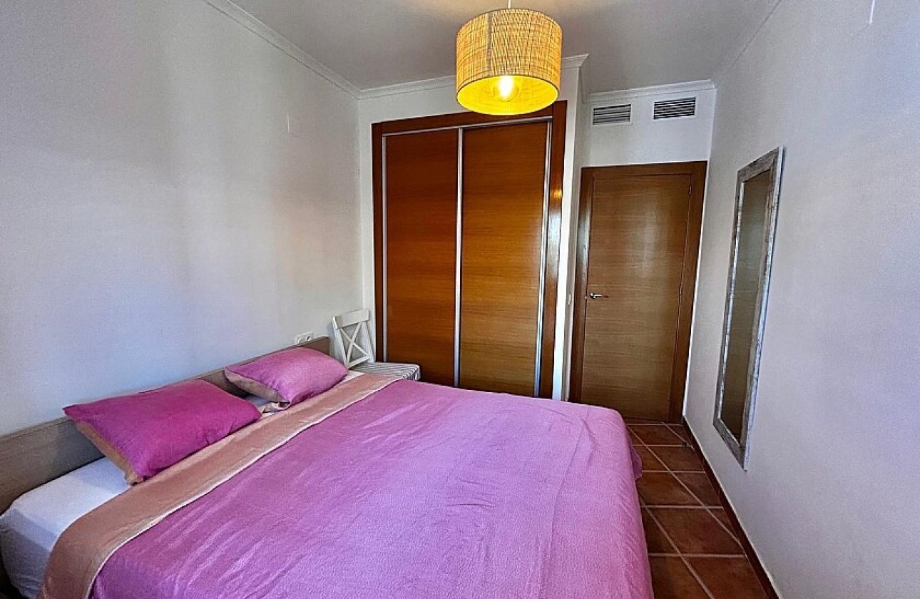 Resale - Townhouse - Mil Palmeras