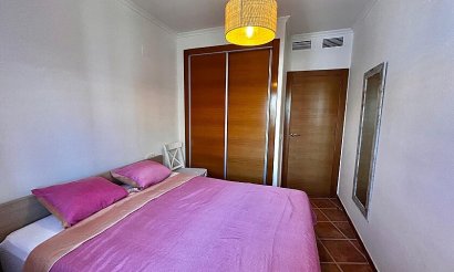 Resale - Townhouse - Mil Palmeras