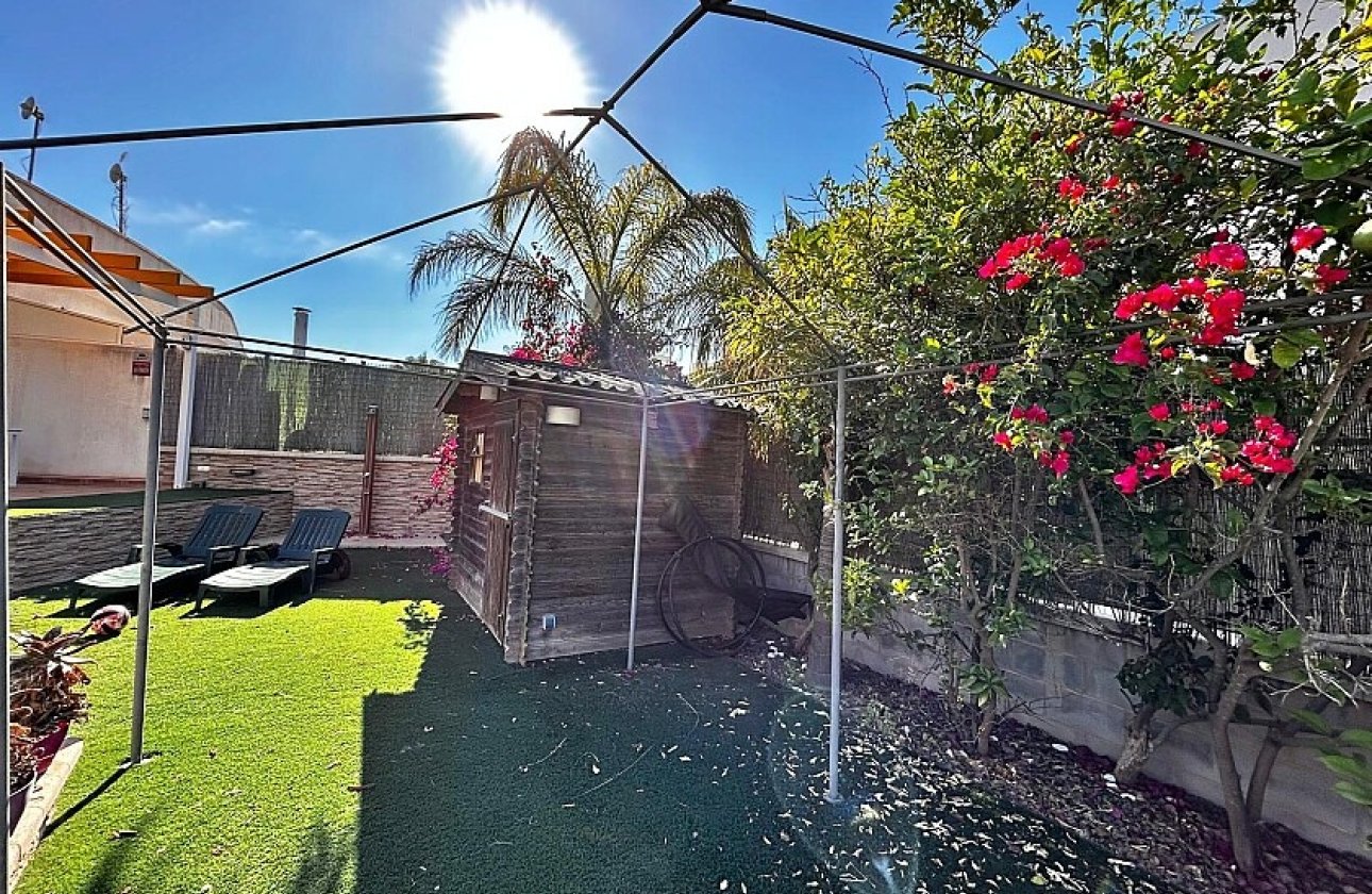 Resale - Townhouse - Mil Palmeras