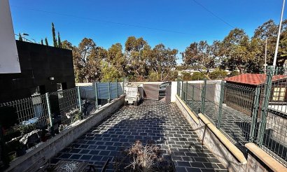 Resale - Townhouse - Mil Palmeras