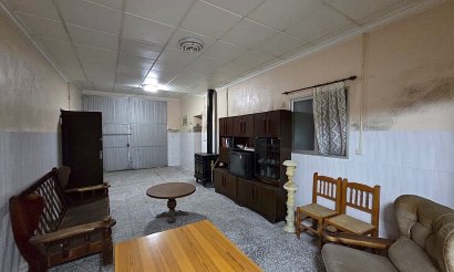 Resale - Villa - Catral