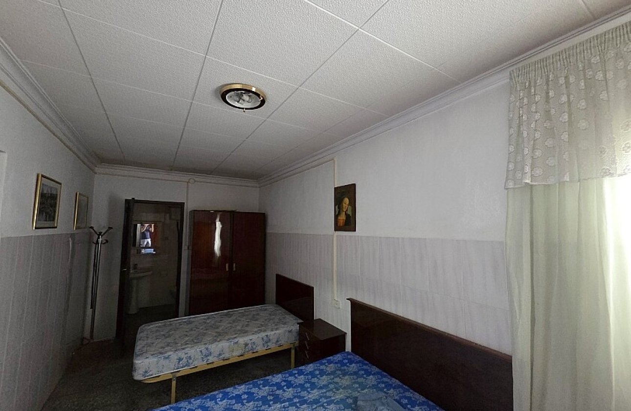 Resale - Villa - Catral