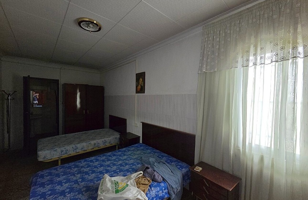 Resale - Villa - Catral