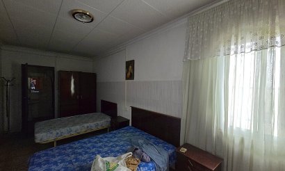 Resale - Villa - Catral