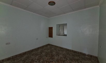 Resale - Villa - Catral
