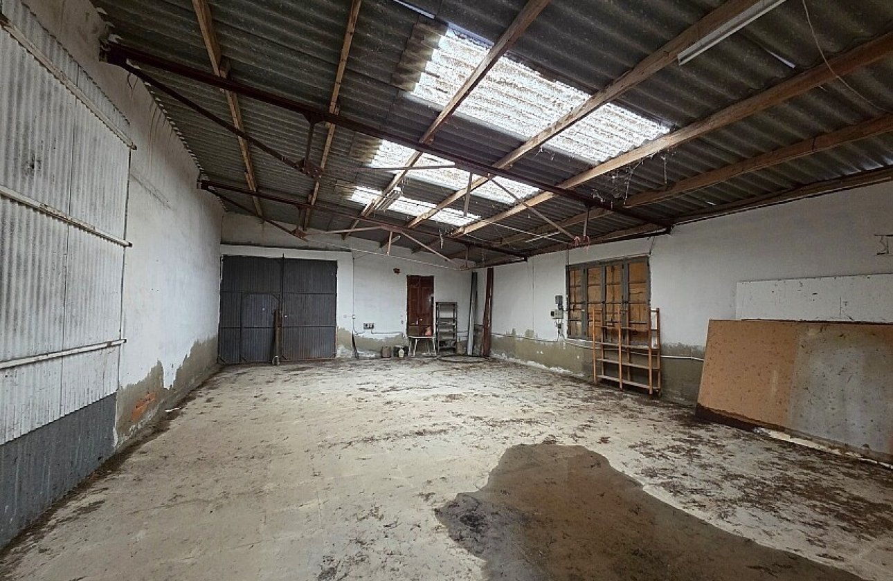 Resale - Villa - Catral