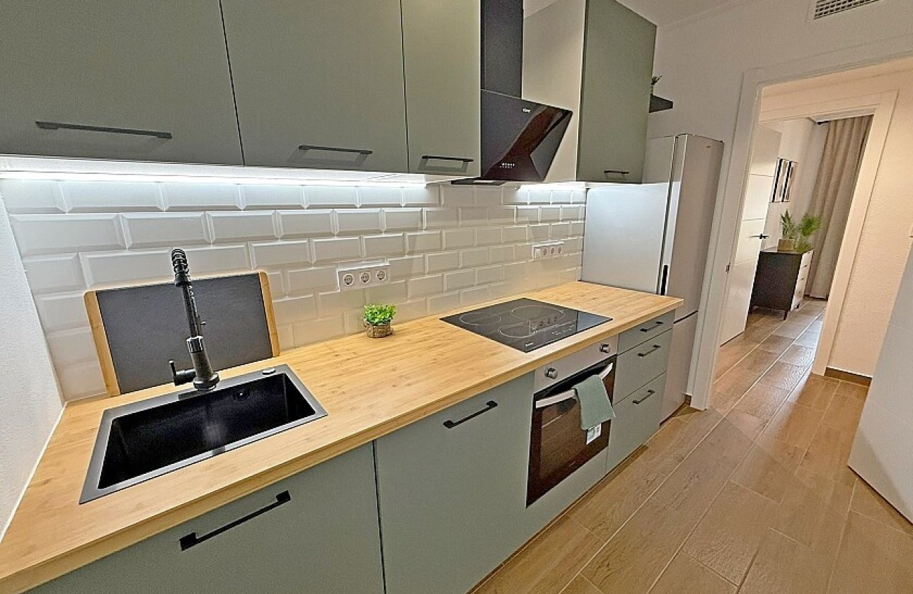 Resale - Apartment / flat - Lo Pagan