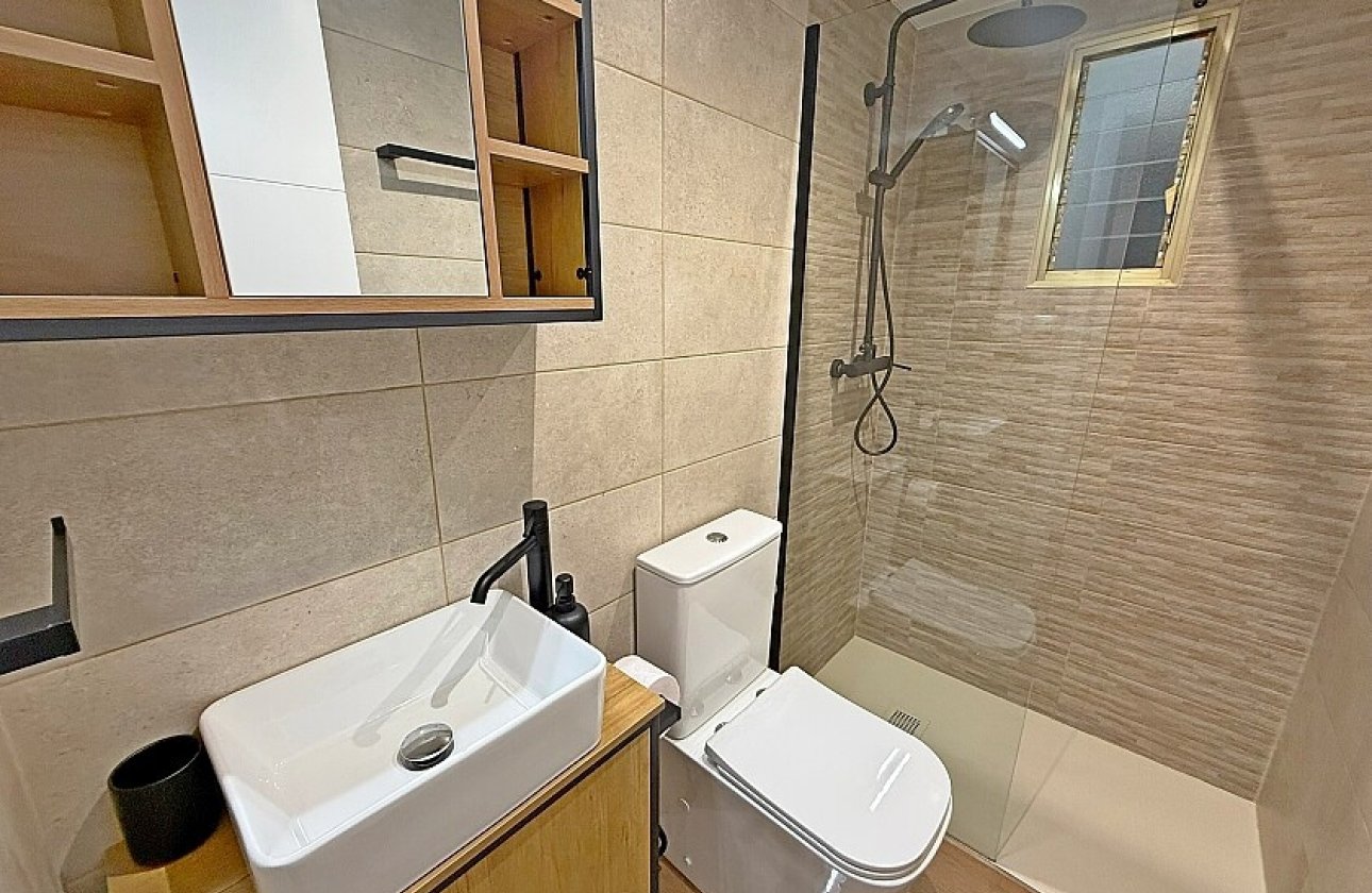 Resale - Apartment / flat - Lo Pagan