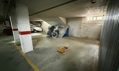 Resale - Apartment / flat - Lo Pagan