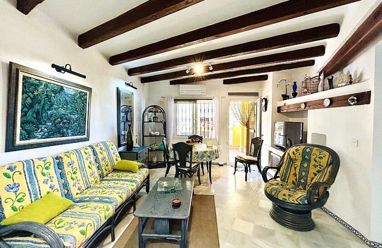 Resale - Apartment / flat - Torrevieja - Playa de los Locos