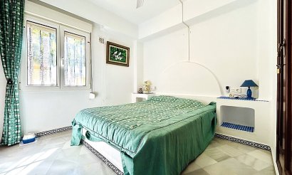 Resale - Apartment / flat - Torrevieja - Playa de los Locos