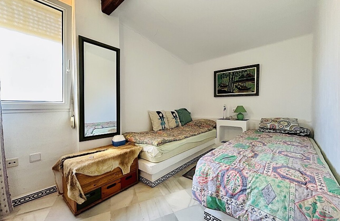 Resale - Apartment / flat - Torrevieja - Playa de los Locos