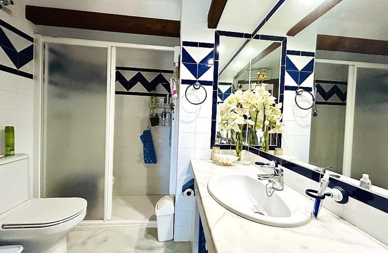 Resale - Apartment / flat - Torrevieja - Playa de los Locos