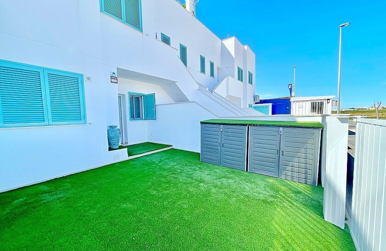Resale - Bungalow - Torre de la Horadada - Las Higuericas