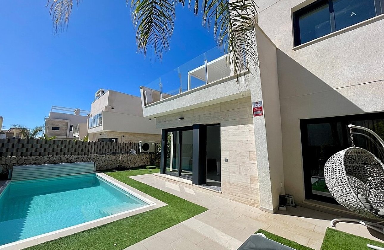 Resale - Villa - Pilar de la Horadada - Las Higuericas