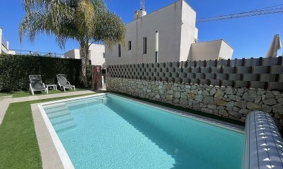 Resale - Villa - Pilar de la Horadada - Las Higuericas