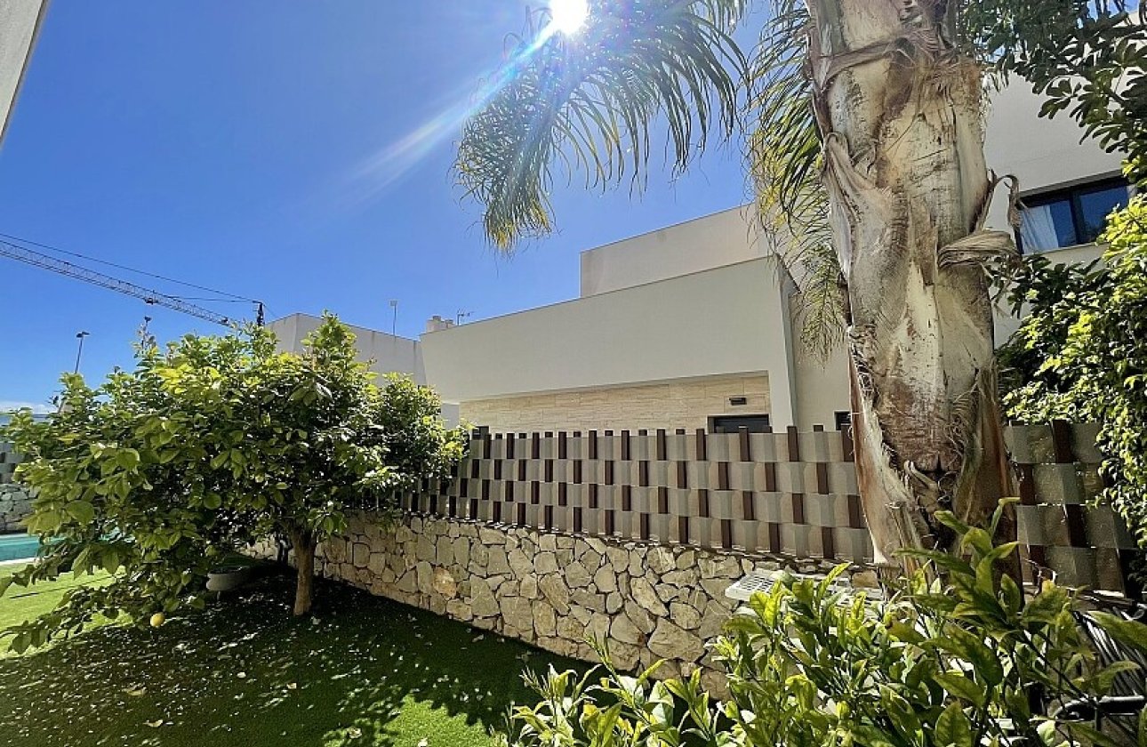 Resale - Villa - Pilar de la Horadada - Las Higuericas