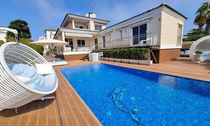Resale - Villa - La Mata