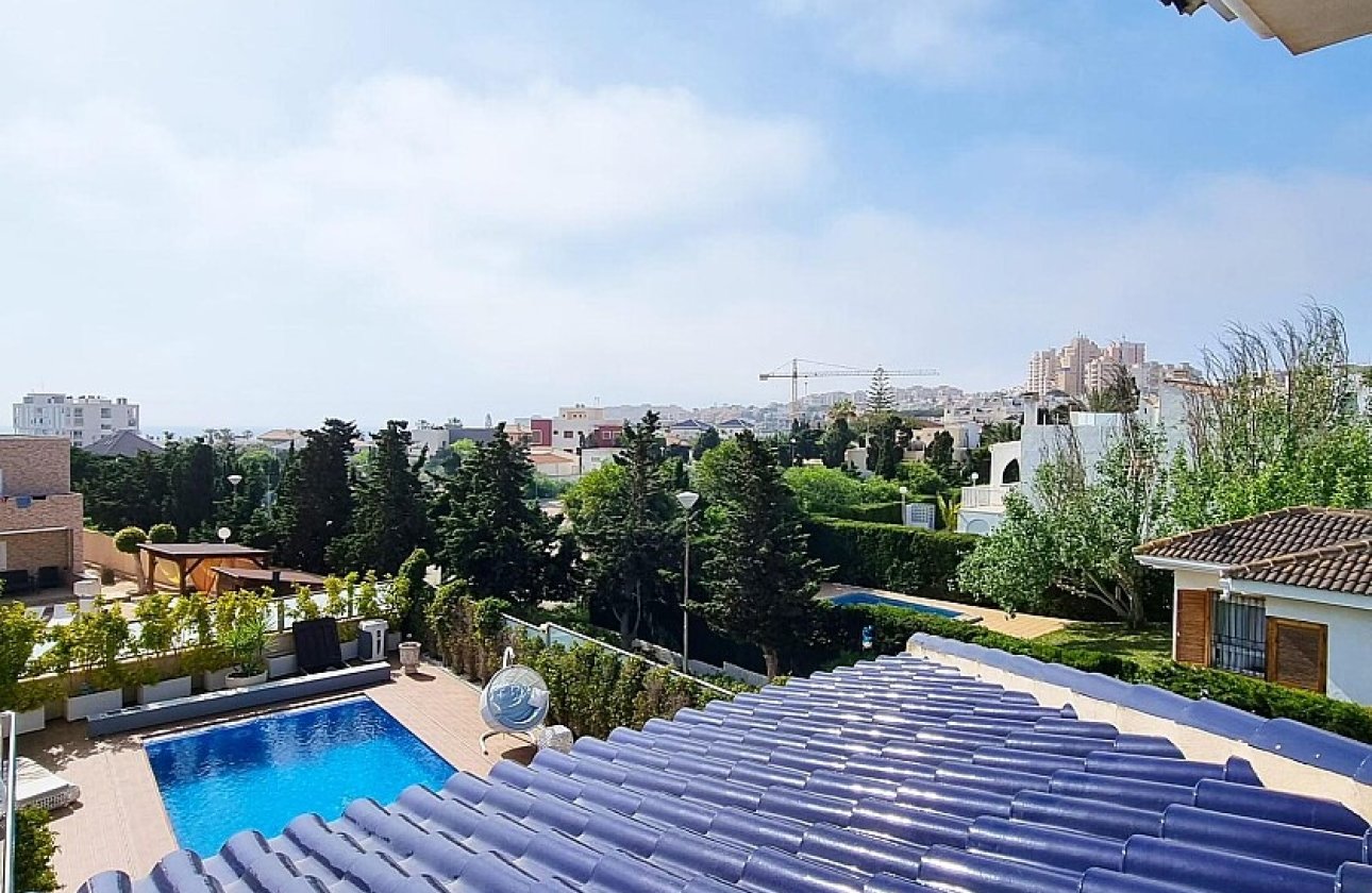 Resale - Villa - La Mata