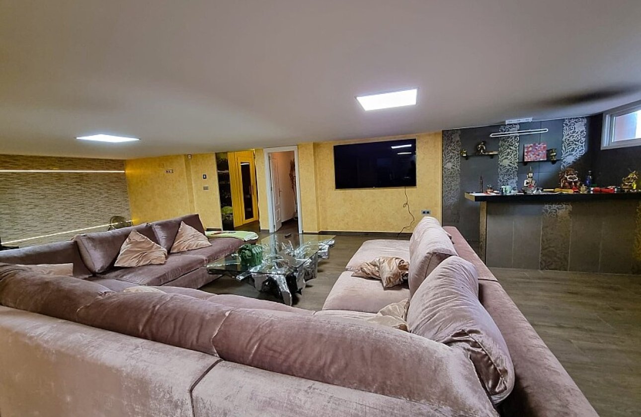 Resale - Villa - La Mata