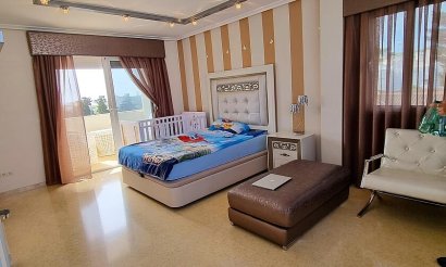 Resale - Villa - La Mata