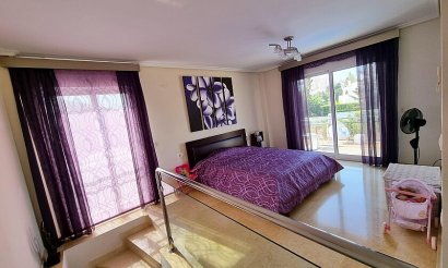 Resale - Villa - La Mata
