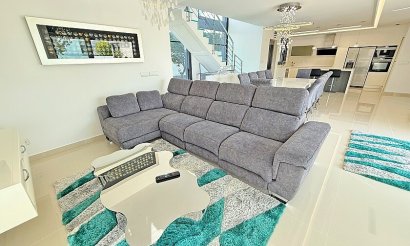 Resale - Villa - San Miguel de Salinas - Mirador de San Miguel