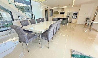 Resale - Villa - San Miguel de Salinas - Mirador de San Miguel