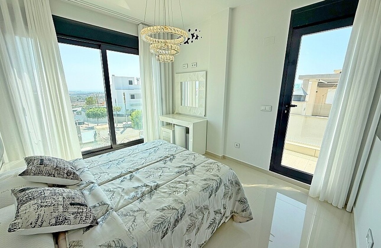 Resale - Villa - San Miguel de Salinas - Mirador de San Miguel