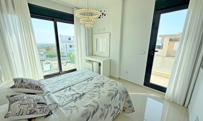 Resale - Villa - San Miguel de Salinas - Mirador de San Miguel