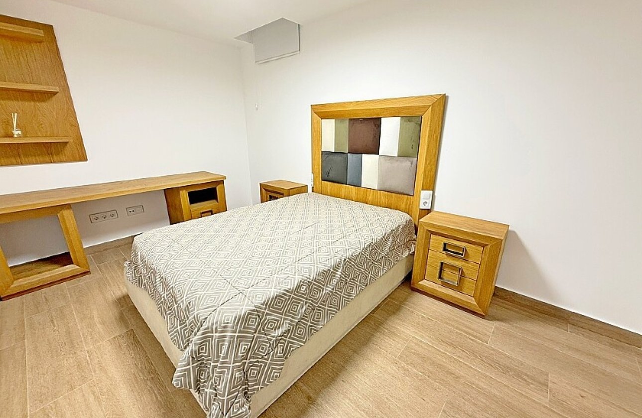 Resale - Villa - San Miguel de Salinas - Mirador de San Miguel