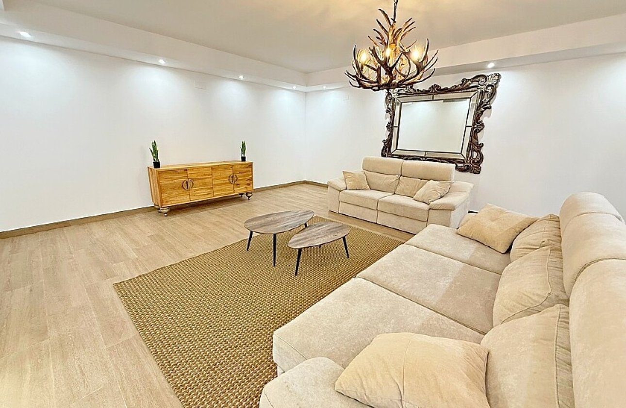 Resale - Villa - San Miguel de Salinas - Mirador de San Miguel