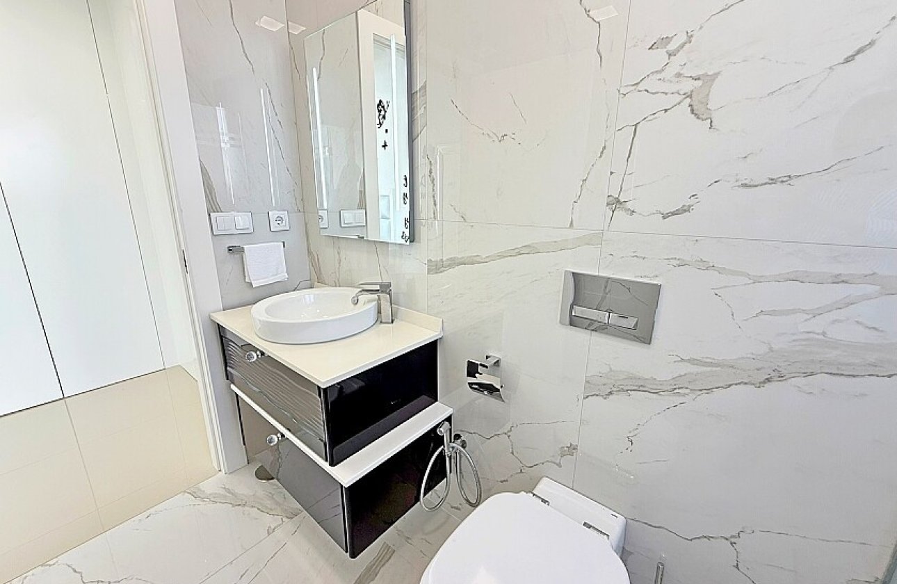 Resale - Villa - San Miguel de Salinas - Mirador de San Miguel